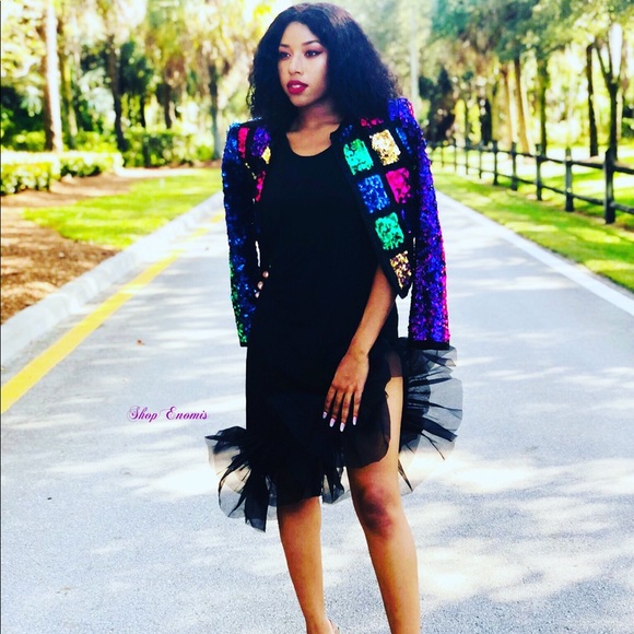 Black dress with tulle - Picture 4 of 5